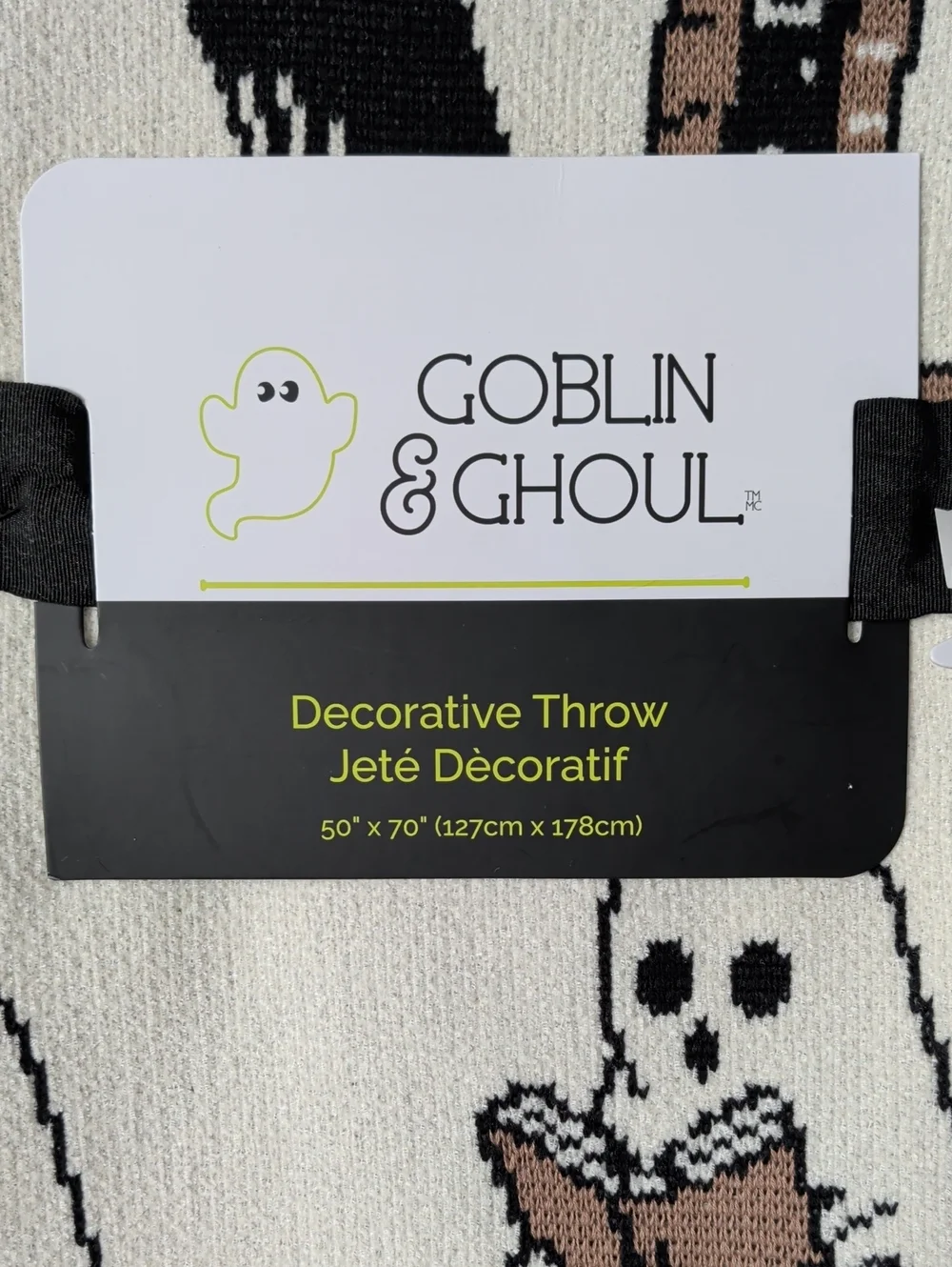 Goblin & Ghoul Halloween Ghosts Reading Books With Black Cats Throw Blanket NWT
